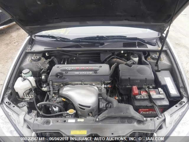 4T1BE30KX5U563288 - 2005 TOYOTA CAMRY LE/XLE/SE ნაცრისფერი ფოტო 10