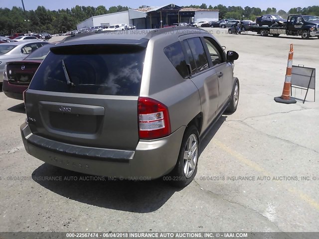 1J8FF47W27D167885 - 2007 JEEP COMPASS GOLD photo 4