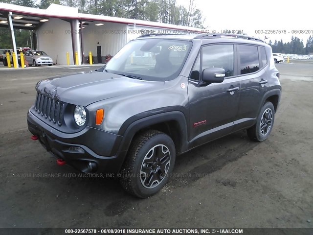 ZACCJBCB4HPG37160 - 2017 JEEP RENEGADE TRAILHAWK GRAY photo 2