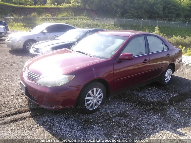 4T1BE32K85U413936 - 2005 TOYOTA CAMRY LE/XLE/SE 栗色 照片 2