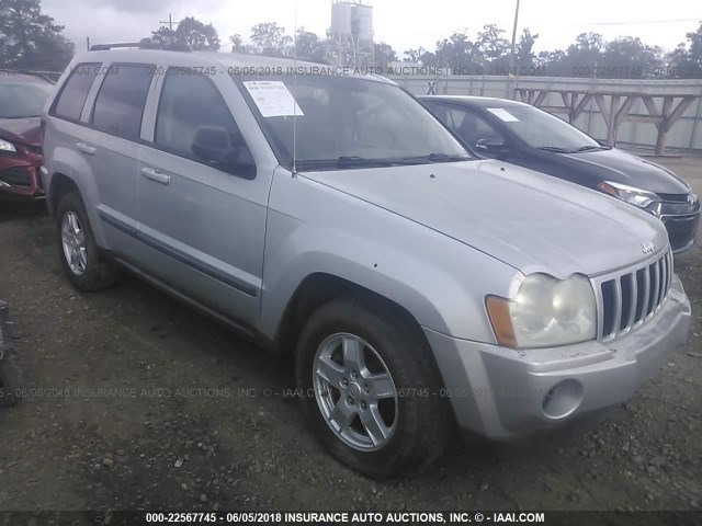 1J8GR48K17C534398 - 2007 JEEP GRAND CHEROKEE LAREDO/COLUMBIA/FREEDOM SILVER photo 1