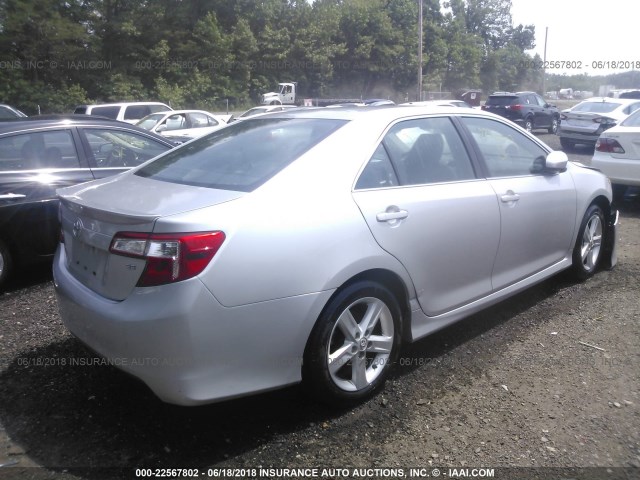 4T1BF1FK2CU081632 - 2012 TOYOTA CAMRY SE/LE/XLE SILVER photo 4