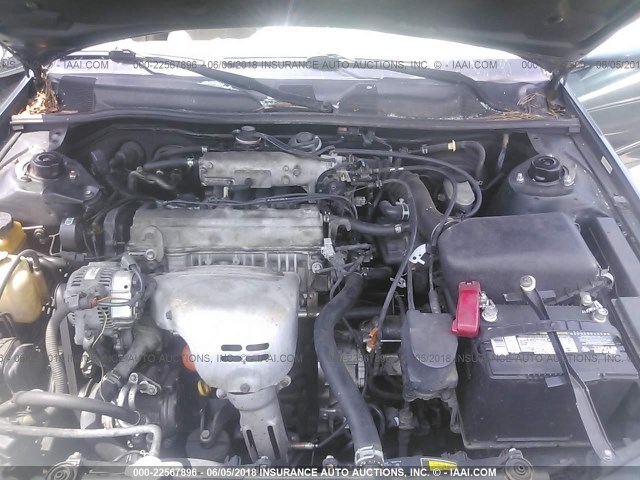 4T1BG22K9WU270954 - 1998 TOYOTA CAMRY CE/LE/XLE GREEN photo 10