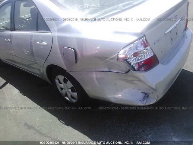 4T1BE32K14U328399 - 2004 TOYOTA CAMRY LE/XLE/SE 银色 照片 6