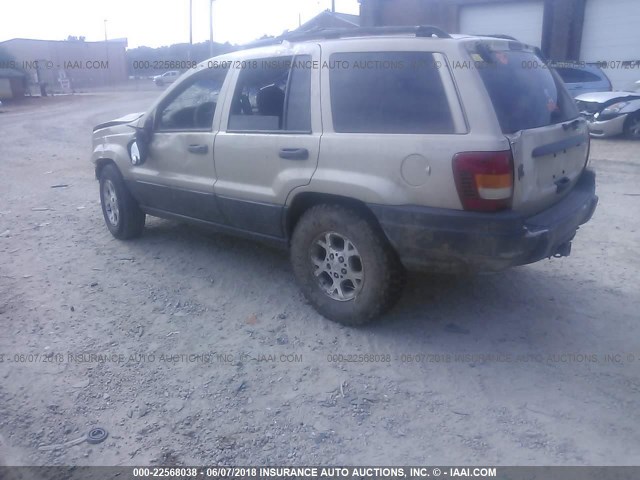 1J4GW58S2XC647549 - 1999 JEEP GRAND CHEROKEE LAREDO GOLD photo 3