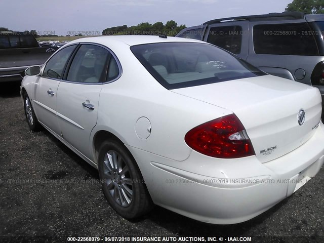 2G4WE587271240722 - 2007 BUICK LACROSSE CXS WHITE photo 3