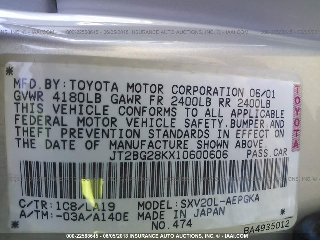 JT2BG28KX10600606 - 2001 TOYOTA CAMRY LE/XLE SILVER photo 9