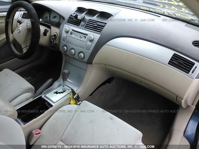 4T1CE38P26U614126 - 2006 TOYOTA CAMRY SOLARA SE/SLE Mavi foto 5