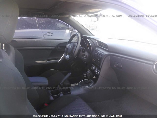JTKJF5C73C3024068 - 2012 TOYOTA SCION TC 灰色 照片 5