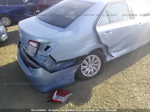 4T1BD1FK1CU026322 - 2012 TOYOTA CAMRY HYBRID/LE/XLE 蓝色 照片 6