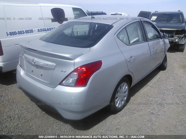 3N1CN7AP6HK431243 - 2017 NISSAN VERSA S/S PLUS/SV/SL SILVER photo 4