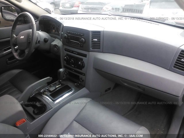 1J4GS48K45C682323 - 2005 JEEP GRAND CHEROKEE LAREDO/COLUMBIA/FREEDOM 红色 照片 5