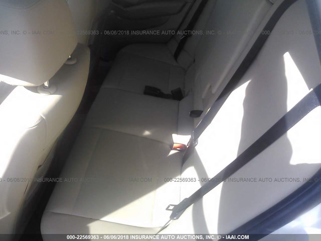 WBAVM1C5XFV318367 - 2015 BMW X1 SDRIVE28I WHITE photo 8