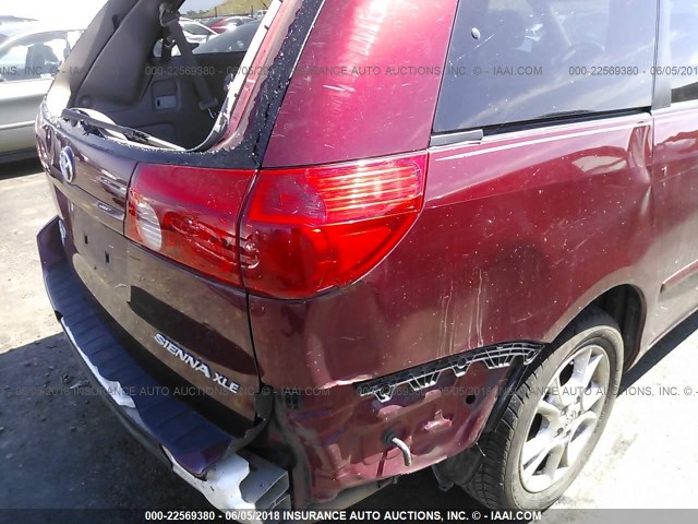 5TDZA22C96S564095 - 2006 TOYOTA SIENNA XLE/XLE LIMITED RED photo 6