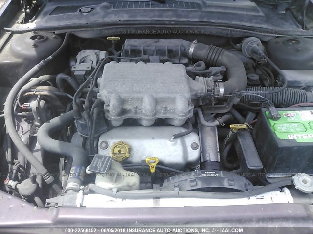 1C3EU4532SF682775 - 1995 CHRYSLER LEBARON GTC Күлгін фото 10