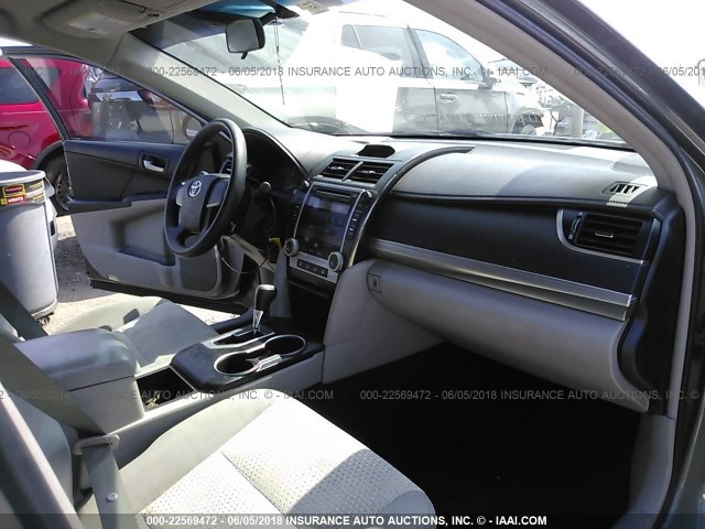 4T1BF1FK0CU591929 - 2012 TOYOTA CAMRY SE/LE/XLE Yaşıl foto 5
