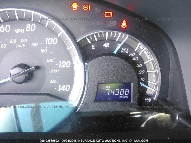 4T1BF1FKXEU772152 - 2014 TOYOTA CAMRY L/SE/LE/XLE 灰色 照片 7