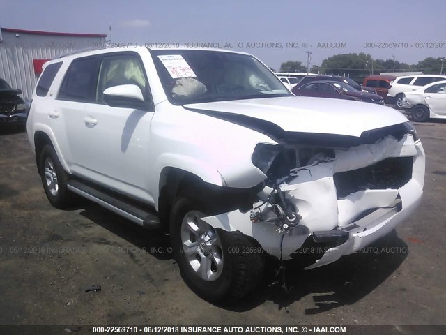 JTEBU5JR4G5404516 - 2016 TOYOTA 4RUNNER SR5 PREM/LTDL/TRAIL/TRD WHITE photo 1