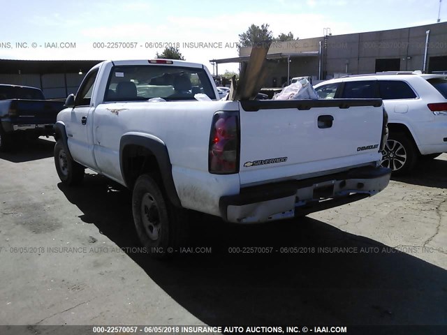 1GCHC24U93E352584 - 2003 CHEVROLET SILVERADO C2500 HEAVY DUTY WHITE photo 3