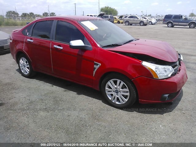 1FAHP35N28W268227 - 2008 FORD FOCUS SE/SEL/SES RED photo 1