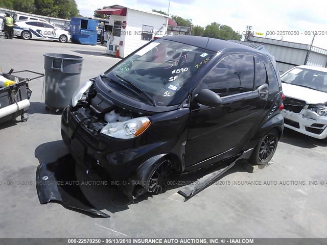 WMEEJ3BA2CK536680 - 2012 SMART FORTWO PURE/PASSION BLACK photo 2