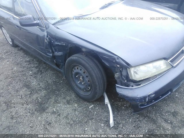 JHMCD5630VC016297 - 1997 HONDA ACCORD LX/EX GRAY photo 6