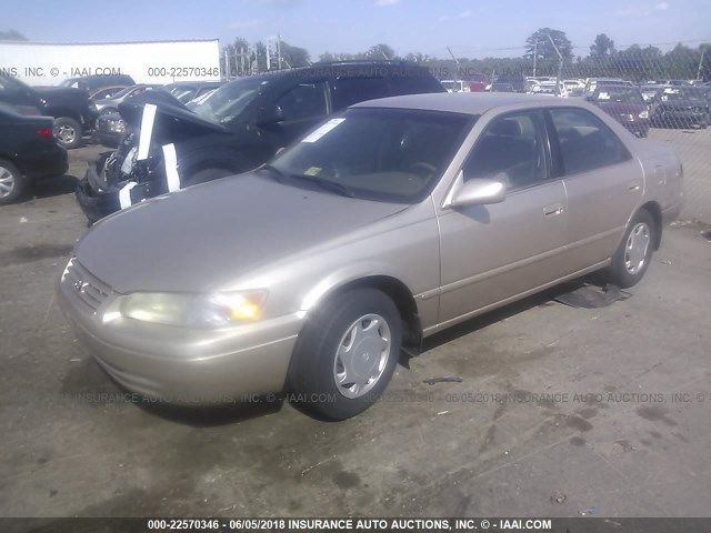 4T1BG22K9XU877325 - 1999 TOYOTA CAMRY CE/LE/XLE GOLD photo 2