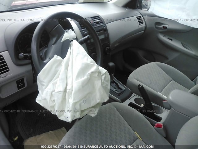 JTDBL40E499067079 - 2009 TOYOTA COROLLA LE/XLE RED photo 5