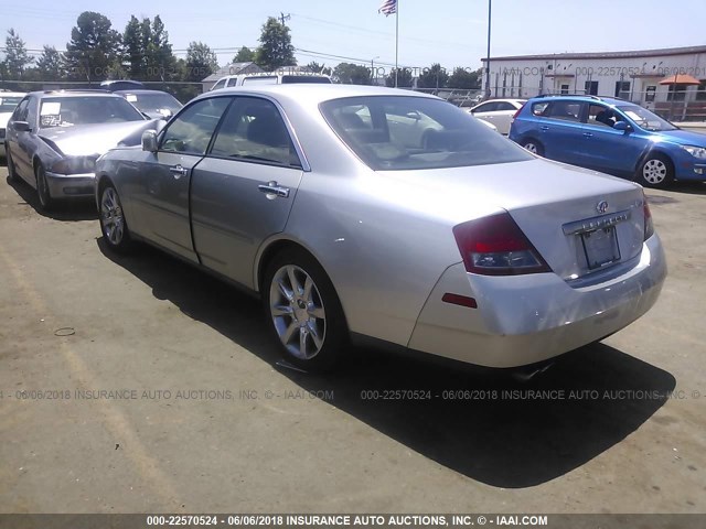 JNKAY41E33M000097 - 2003 INFINITI M45 SILVER photo 3