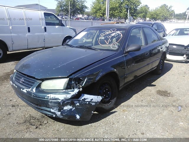 4T1BG22KXVU820208 - 1997 TOYOTA CAMRY CE/LE/XLE 绿色 照片 2