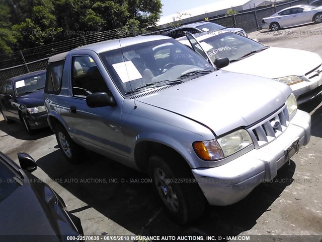 KNDJB623625110629 - 2002 KIA SPORTAGE SILVER photo 1