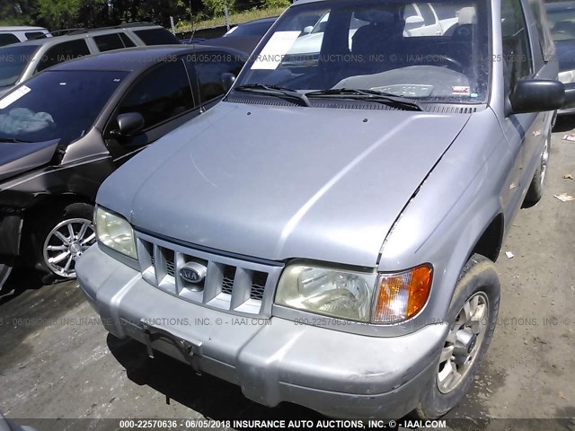 KNDJB623625110629 - 2002 KIA SPORTAGE SILVER photo 6