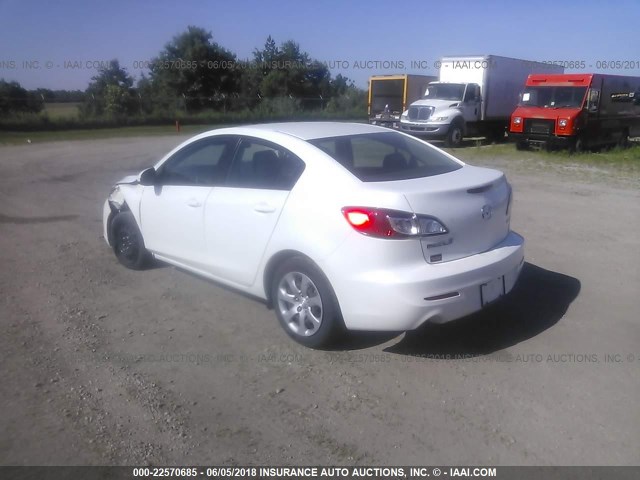 JM1BL1U76D1751763 - 2013 MAZDA 3 I WHITE photo 3