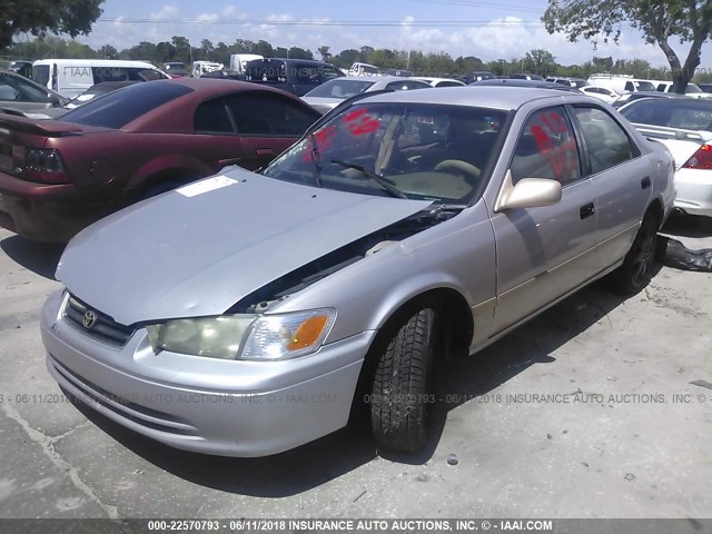 4T1BG22K3YU962856 - 2000 TOYOTA CAMRY CE/LE/XLE 金色 照片 2