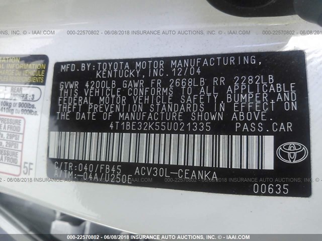 4T1BE32K55U021335 - 2005 TOYOTA CAMRY LE/XLE/SE თეთრი ფოტო 9