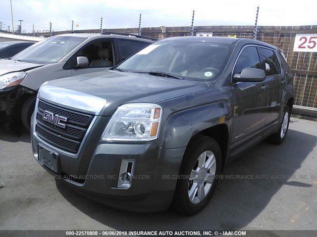 2GKALMEK1D6362546 - 2013 GMC TERRAIN SLE GRAY photo 2