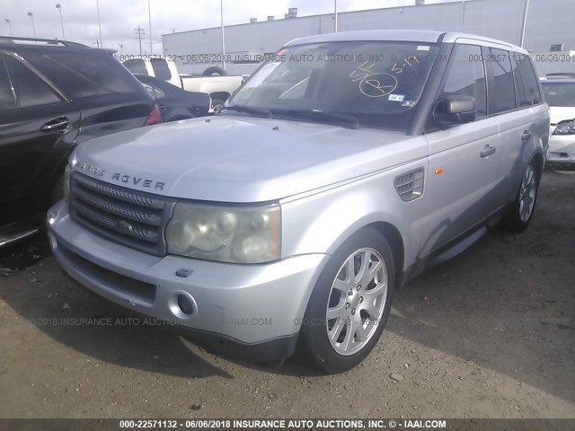 SALSF25458A132605 - 2008 LAND ROVER RANGE ROVER SPORT HSE SILVER photo 2