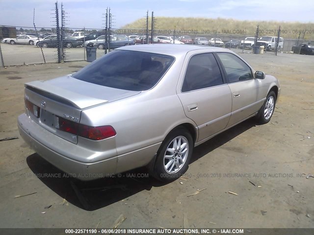 4T1BF28K51U966925 - 2001 TOYOTA CAMRY LE/XLE GOLD photo 4