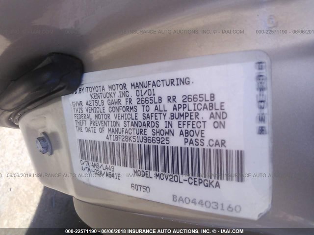 4T1BF28K51U966925 - 2001 TOYOTA CAMRY LE/XLE Gold Foto 9