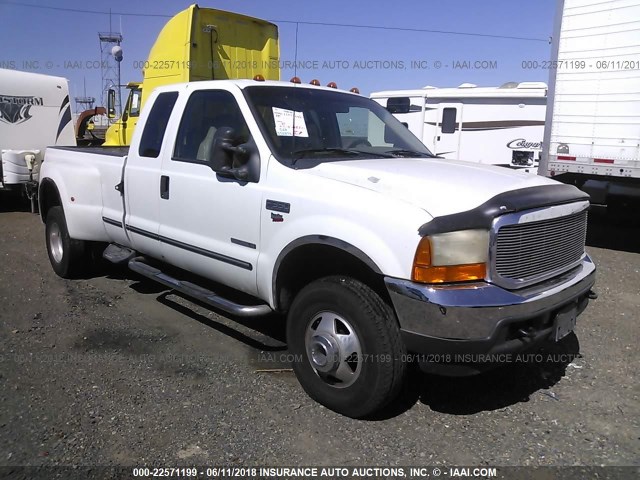 1FTWX33F11EA03890 - 2001 FORD F350 SUPER DUTY WHITE photo 1