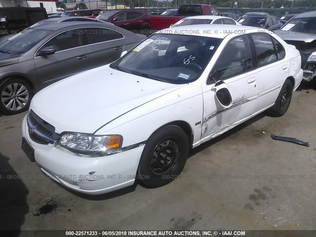 1N4DL01D71C188306 - 2001 NISSAN ALTIMA XE/GXE/SE WHITE photo 2