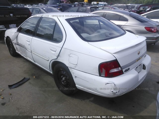 1N4DL01D71C188306 - 2001 NISSAN ALTIMA XE/GXE/SE WHITE photo 3