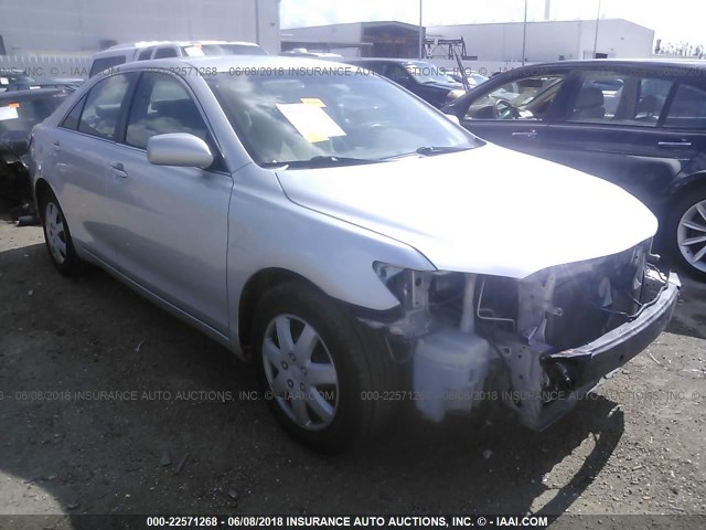 4T1BE46K49U837085 - 2009 TOYOTA CAMRY SE/LE/XLE 银色 照片 1