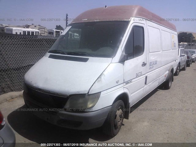 WD2PD544755754406 - 2005 SPRINTER 3500 SPRINTER  WHITE photo 2