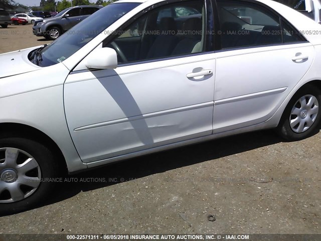 4T1BE32K53U160264 - 2003 TOYOTA CAMRY LE/XLE/SE 白色 照片 6