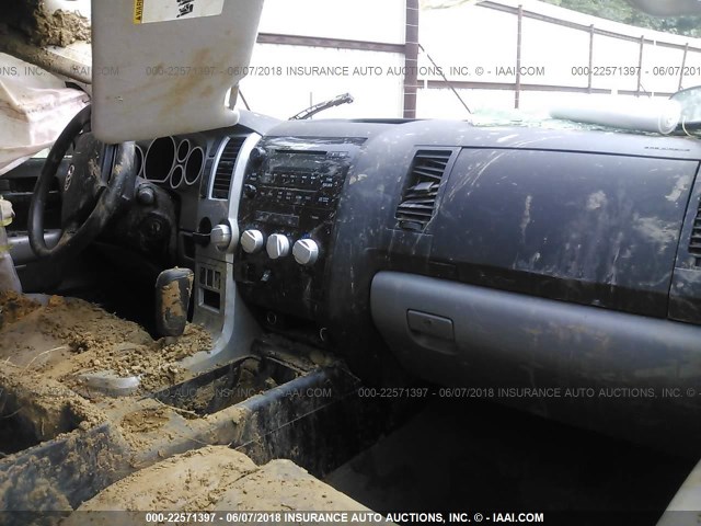 5TFEV54178X036102 - 2008 TOYOTA TUNDRA CREWMAX/CREWMAX SR5 BLACK photo 5