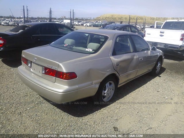JT2BF22K1Y0247033 - 2000 TOYOTA CAMRY CE/LE/XLE GOLD photo 4