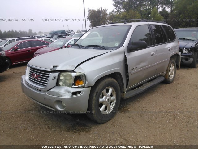 1GKDS13S562182861 - 2006 GMC ENVOY SILVER photo 2