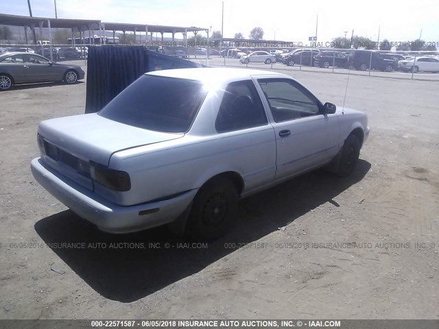 1N4EB32H4PC727905 - 1993 NISSAN SENTRA E/XE/SE GRAY photo 4