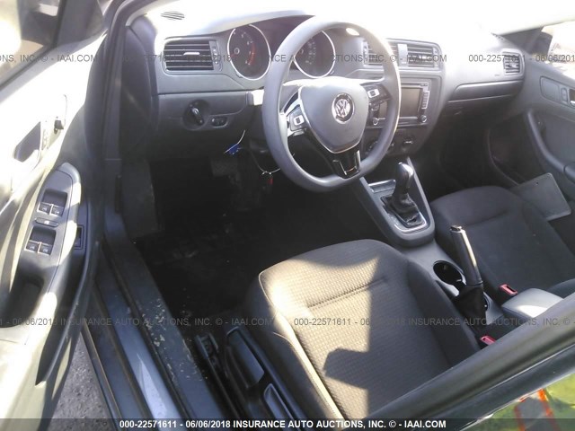 3VW2K7AJ2FM230905 - 2015 VOLKSWAGEN JETTA S 灰色 照片 5